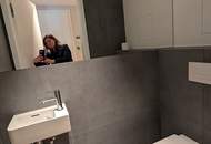 Wie Erstbezug: Akonti für Warmwasser und Heizung inkludiert! Entzückende 2 Zimmerwohnung mit einer kleinen, aber feinen Loggia in sehr guter Infrastrukturlage