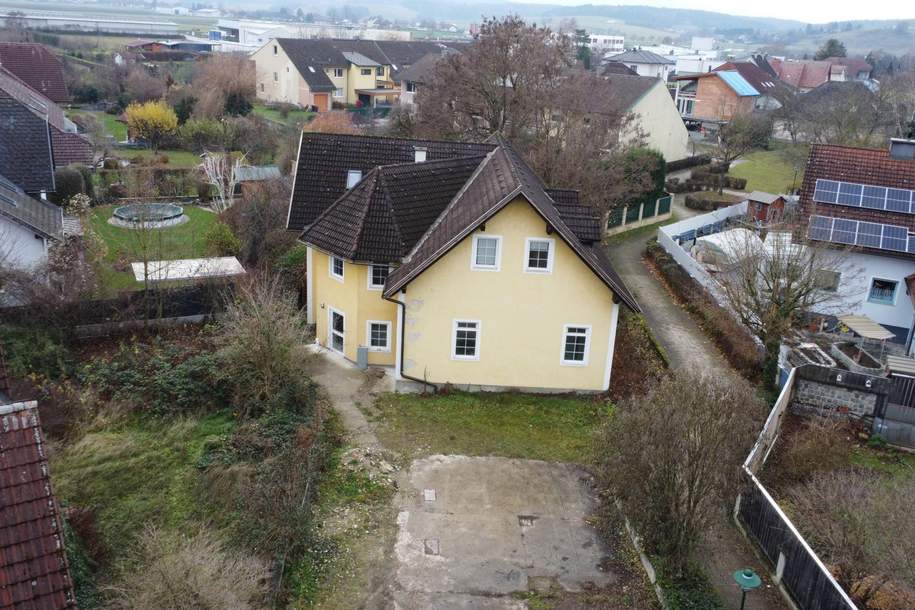 Domizil für Großfamilien mit 4 Wohnungen, Haus-kauf, 250.000,€, 3200 Sankt Pölten(Land)