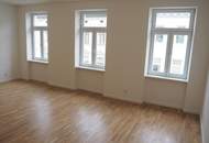 4-Zimmer| Balkon| Loggia| Fußbodenheizung| Wunderschön sanierter Altbau!