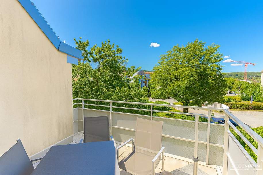 „Ein Ort zum Aufatmen – Lichtdurchflutete Dachterrassen-Maisonette mit Stil“ | ZELLMANN IMMOBILIEN, Wohnung-kauf, 699.000,€, 2340 Mödling