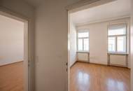 +++NEU+++ Sanierungsbedürftige 3-Zimmer Altbau-Wohnung - tolle Lage