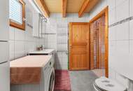 ***Urlaubsfeeling*** – Gepflegtes Gartenhaus mit Pool