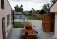"Grundstück - Landhaus mit Pool"