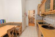 Vorgarten: Gemütliche Balkonwohnung + Idealer Grundriss + Sonniges Wohnzimmer + Teilbar auf 2-3 Zimmer