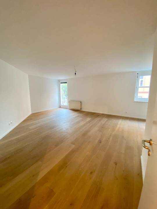 Freundliche Wohnung in Top Lage am Schubertpark | Nähe Kutschkermarkt