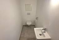 Neubauwohnung mit großer Loggia / Deckenkühlung / 1.OG // Ab JULI!!