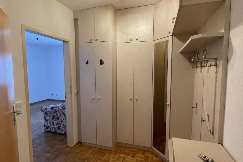 Ruhige Seniorenwohnung im Grünen mit Balkon!, Wohnung-miete, 343,30,€, 3160 Lilienfeld