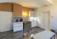 Schlossartige Villa auf über 6.600 m² teilbarem Bauland in einzigartiger Lage Pressbaums