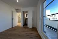 ERSTBEZUG NACH SANIERUNG! Topmoderne 5-Zimmer DG-Maisonette mit 3 Terrassen, Galerie + inkl. Tiefgaragenplatz!