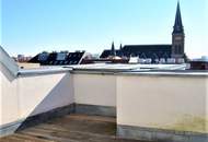 FERNBLICK, DACHGESCHOSS, 59 m2 Maisonette mit 13 m2 Terrasse, 2 Zimmer, Komplettküche, Duschbad, Parketten, Speckbachergasse