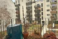Charmante 2-Zimmer-Wohnung mit ruhigem Innenhof-Balkon nahe U3 Kendlerstraße