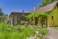 Modernisiertes Einfamilienhaus auf 2.026 m² Grund in absoluter Ruhelage