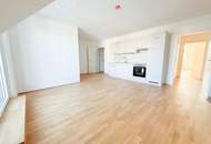 WUNDERSCHÖNE DACHGESCHOSSWOHNUNG *INKL. EINBAUKÜCHE* - SOFORT BEZIEHBAR -