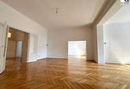 GROßZÜGIGE VILLENETAGE mit TERRASSEN // SPACIOUS CLASSIC STYLE APARTMENT with TERRACES