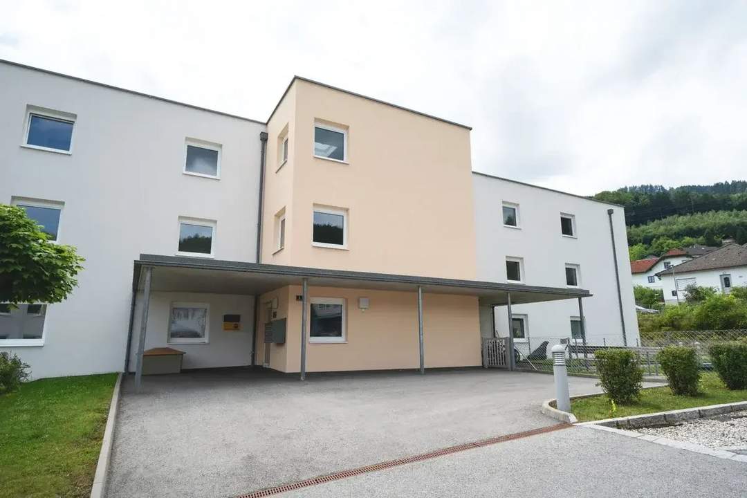 Geförderte Wohnung mit Balkon