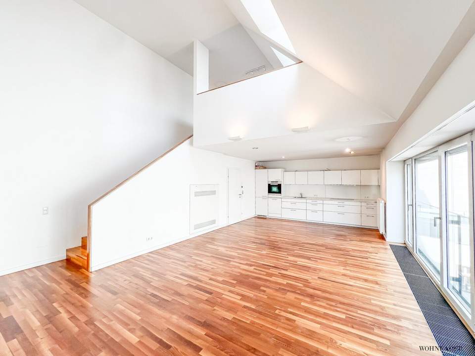 Exklusive 130 m² Dachgeschosswohnung mit Terrasse, Dachterrasse und atemberaubendem Blick auf den Stephansdom