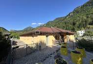 ! Top-Angebot ! Luxuriöser Bungalow, hochwertige Ausstattung, zentrumsnahe, sonnige Ruhelage, Hohenems, Grenznähe: Schweiz 4 km / Liechtenstein 20 km / D 26 km, sehr geräumige 3-er-Garage/FB, Sackgasse, Vielzahl privater Außenstellplätze.