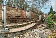 Charakteristisches Haus in Untersiebenbrunn - Eckgrundstück, Gepflegt, TOP Garten!