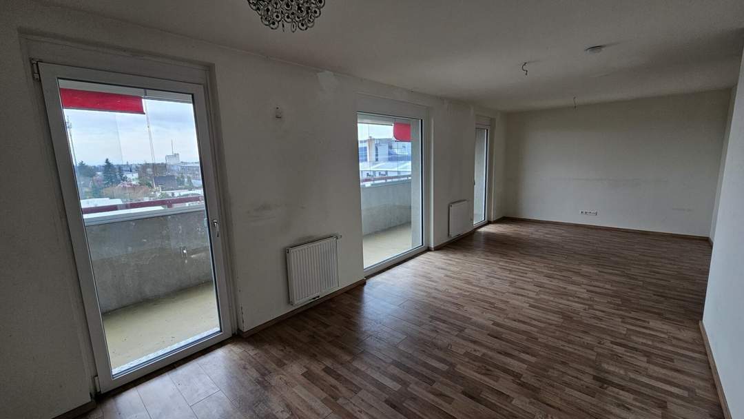 2-Zimmer-Wohnung mit Schrankraum und großer Loggia!