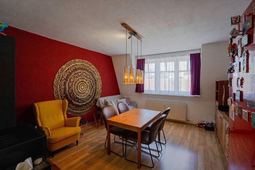 Stadtwohnung mit besonderem Ausblick – 94 m² Maisonette mit Gloriette-Blick