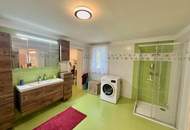 Exklusives Landhaus: Historie, Wellness & kristallklarer Salzwasser-Naturpool