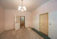 ++NEU++ Sanierungsbedürftige 3-Zimmer Altbauwohnung im Erdgeschoss!