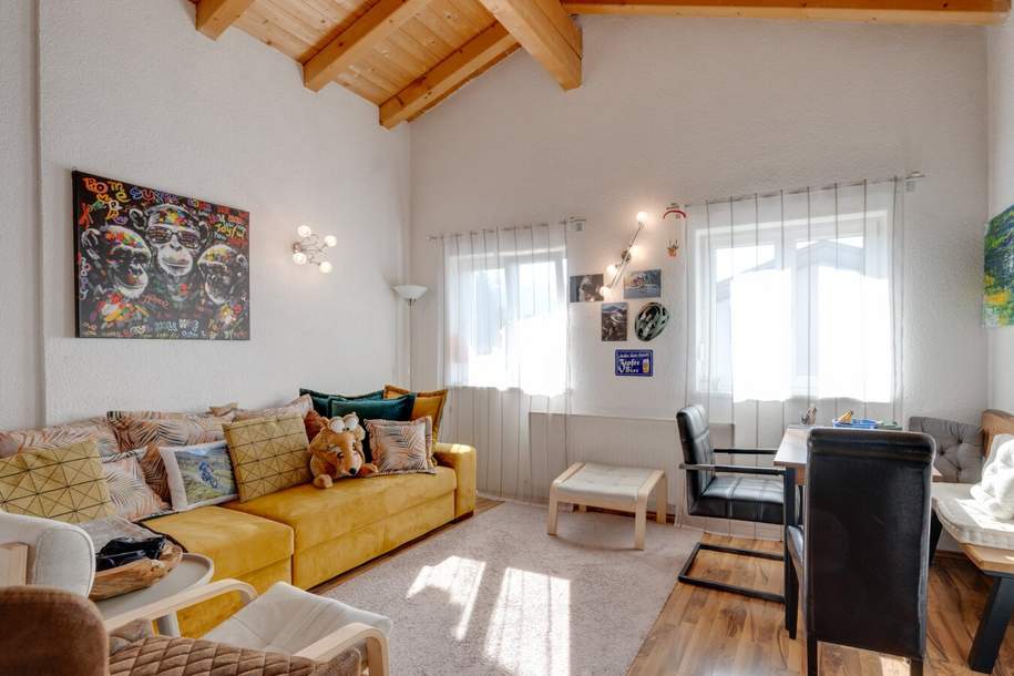 Charmante 2-Zimmer-Dachgeschosswohnung mit Westbalkon – vermietet bis 2029, Wohnung-kauf, 256.000,€, 6116 Schwaz