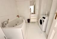 Bel Etage mit Wintergarten & 2 Eingängen– nur 3 Wohnungen im Haus | Repräsentatives Wohnen auf 133 m²