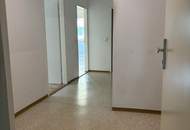 Gemütliche 2-Zimmer-Wohnung mit Loggia, Aufzug und Fernwärme in zentraler Lage – ab SOFORT in Linz-Spallerhof verfügbar!!