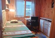 Keines Haus mit großem Garten - Nur einen Steinwurf vom Wasser entfernt