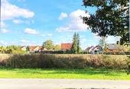 Galeriewohnung mit Kellerersatzraum und Autoabstellplatz am Stadtrand.