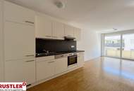 Gut geschnittene 2-Zimmer-Wohnung mit Balkon &amp; niedrigen Heizkosten