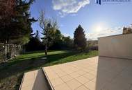 * ERSTBEZUG * Doppelhaushälfte mit 2 Stellplätzen in attraktiver und zentraler Lage