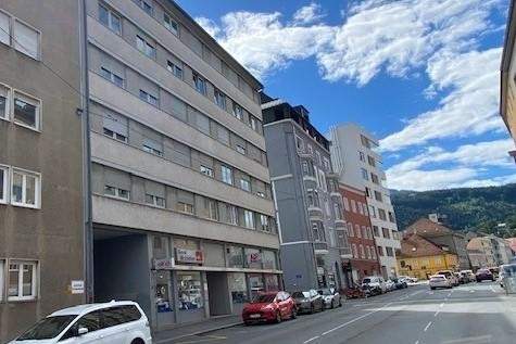 Renovierungsbedürftige 4 Zimmerwohnung in zentraler Lage, Wohnung-kauf, 550.000,€, 6020 Innsbruck-Stadt