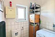 Charmantes Zweifamilienhaus mit zwei separaten Eingängen, kleinem Garten und attraktivem Sanierungspotenzial!