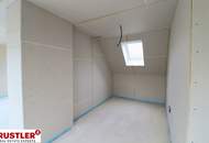 3 Zimmer - DG-Maisonette mit Terrasse - Nähe Kutschkermarkt