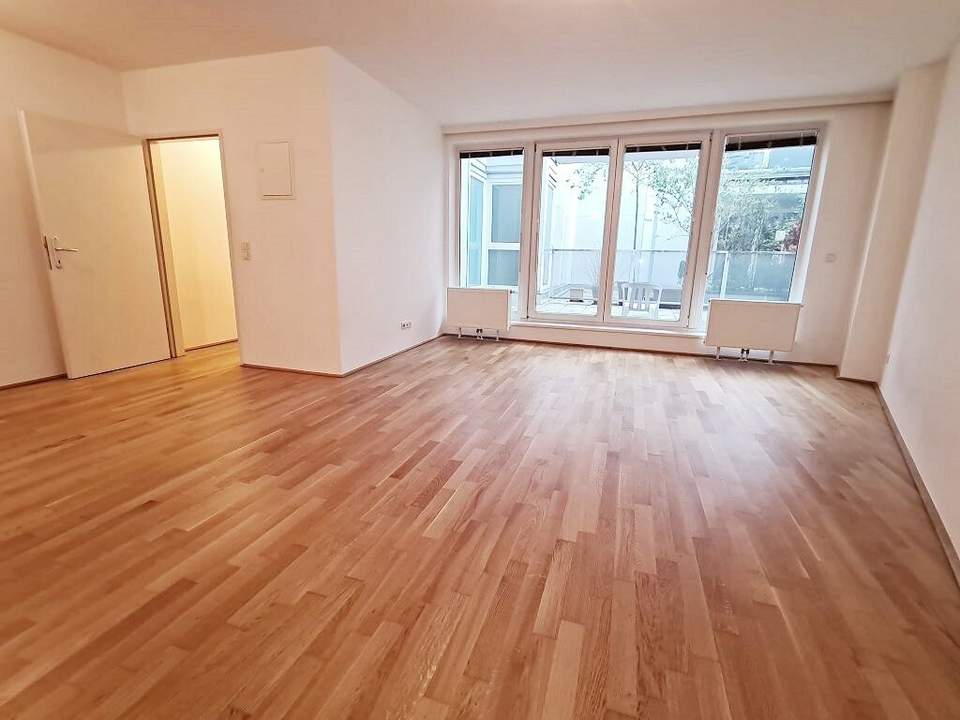 NUSSDORFER PLATZ, GREINERGASSE, gepflegte 74 m2 Neubau mit 22 m2 Terrasse, 2 Zimmer, Komplettküche, Parketten, Wannenbad, Garagenplatz