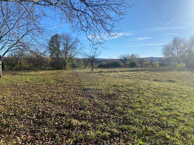 Aufgeschlossenes Baugrundstück in Ruhelage! Teilbar!