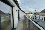3 ZIMMER | DACHGESCHOSS | IM HERZEN DER STADT | 2 BÄDER | TERRASSE | KARMELITERHOF | AB JUNI
