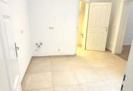 UNBEFRISTET ab 1.9.26! Sanierte 1-Zimmer Altbau-Wohnung mit neuer Küche in Toplage nahe Graben, 1010!