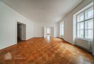 Wunderschöne 5-Zimmer Wohnung, Nähe Schillerplatz