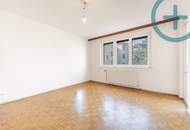 Helle 2-Zimmer-Wohnung mit Loggia und Potenzial