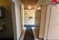 PREISREDUZIERUNG: Mistelbach - Einfamilienhaus mit uneinsehbarem Innenhof, Stadl und Nebenräumen!