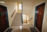 Ruhige 3-Zimmer-Wohnung mit großer Süd-Loggia und Weitblick