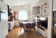 Im Pool planschen und entspannen - wunderschönes Haus in Alland