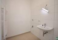 Helle 2-Zimmer-Wohnung mit separater Küche