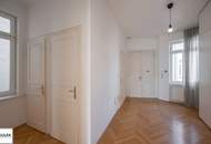 Elegante 4/5 Zimmer Altbauwohnung mit separater Küche, 2 Bädern - gut geschnitten &amp; modern ausgestattet!