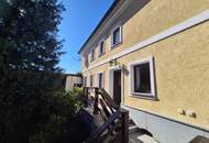 Wunderschöner Dreikanthof in Ruhelage mit Reithalle