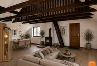 Haus mit ca. 275 m² Wohnfläche, ca. 2.200 m² Grund – ideal für Großfamilien, sanierungsbedürftig!