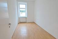 WOHNUNG in ZENTRALER LAGE!